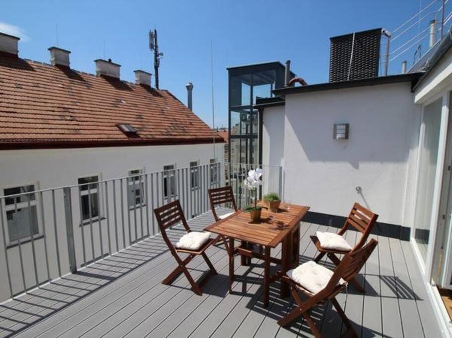 Luxury 2-Floor Rooftop Apartment With Terrace In The City Center Wien Eksteriør bilde